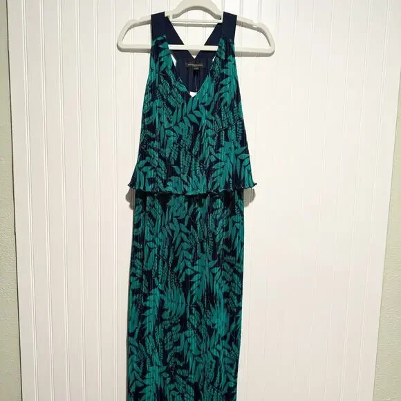 Banana Republic Fern Print Layered Pleated Maxi Dress Navy Blue Green NEW Medium - Picture 2 of 9